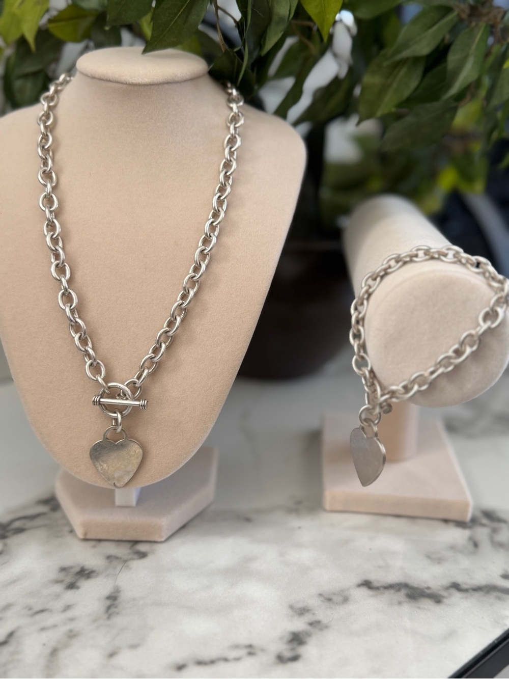 925 Silver Heart Toggle Necklace and Bracelet Set - Polished Silver Chain - Picture 2 of 12